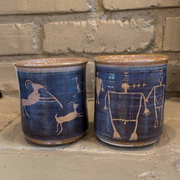 Pr of Studio Art Pottery Mugs Blue & Brown Signed & Dated‎ 2017 - Picture 2 of 8